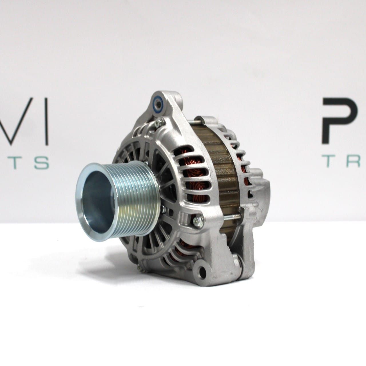 Dynamo Iveco Hiway 504349338