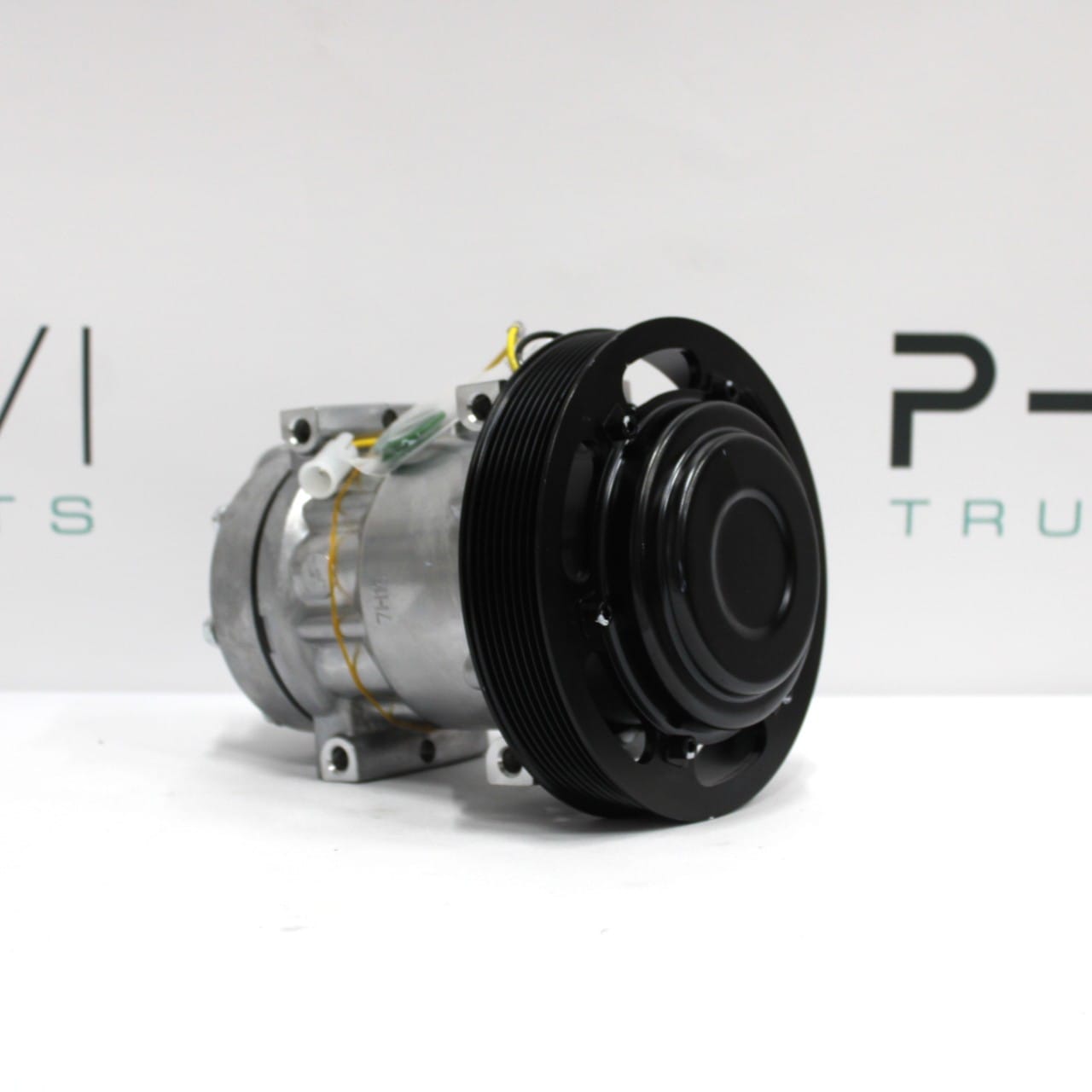 Airco compressor Volvo 20587125 - Afbeelding 2