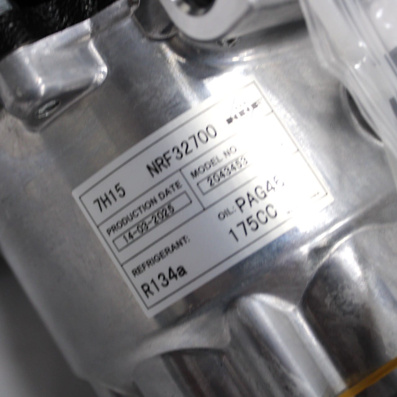 Airco compressor Volvo 20587125 - Afbeelding 3