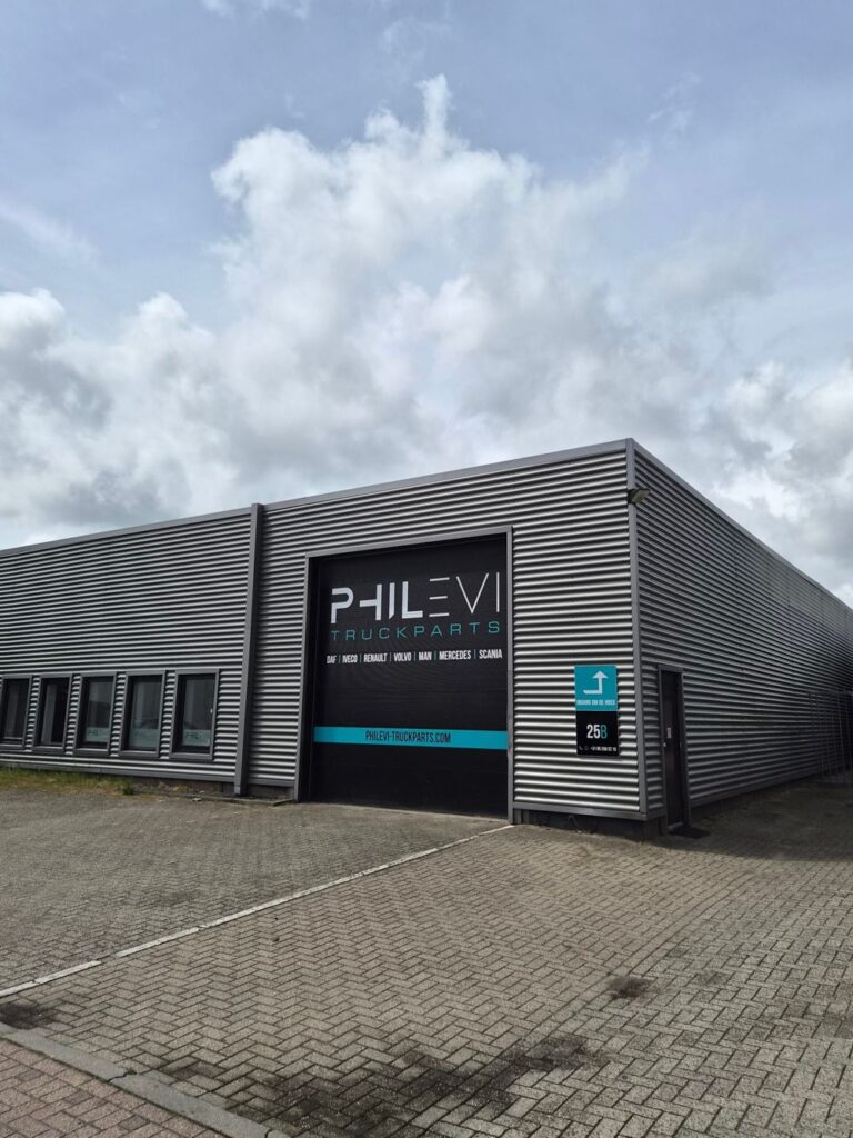 Het pand van Philevi Truckparts in Weurt